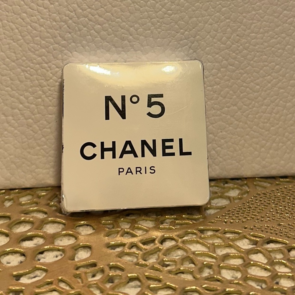 CHANEL N°5 Washcloth